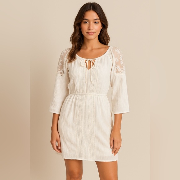 Forever 21 Dresses & Skirts - Boho White Lace-Trimmed Dress Size M